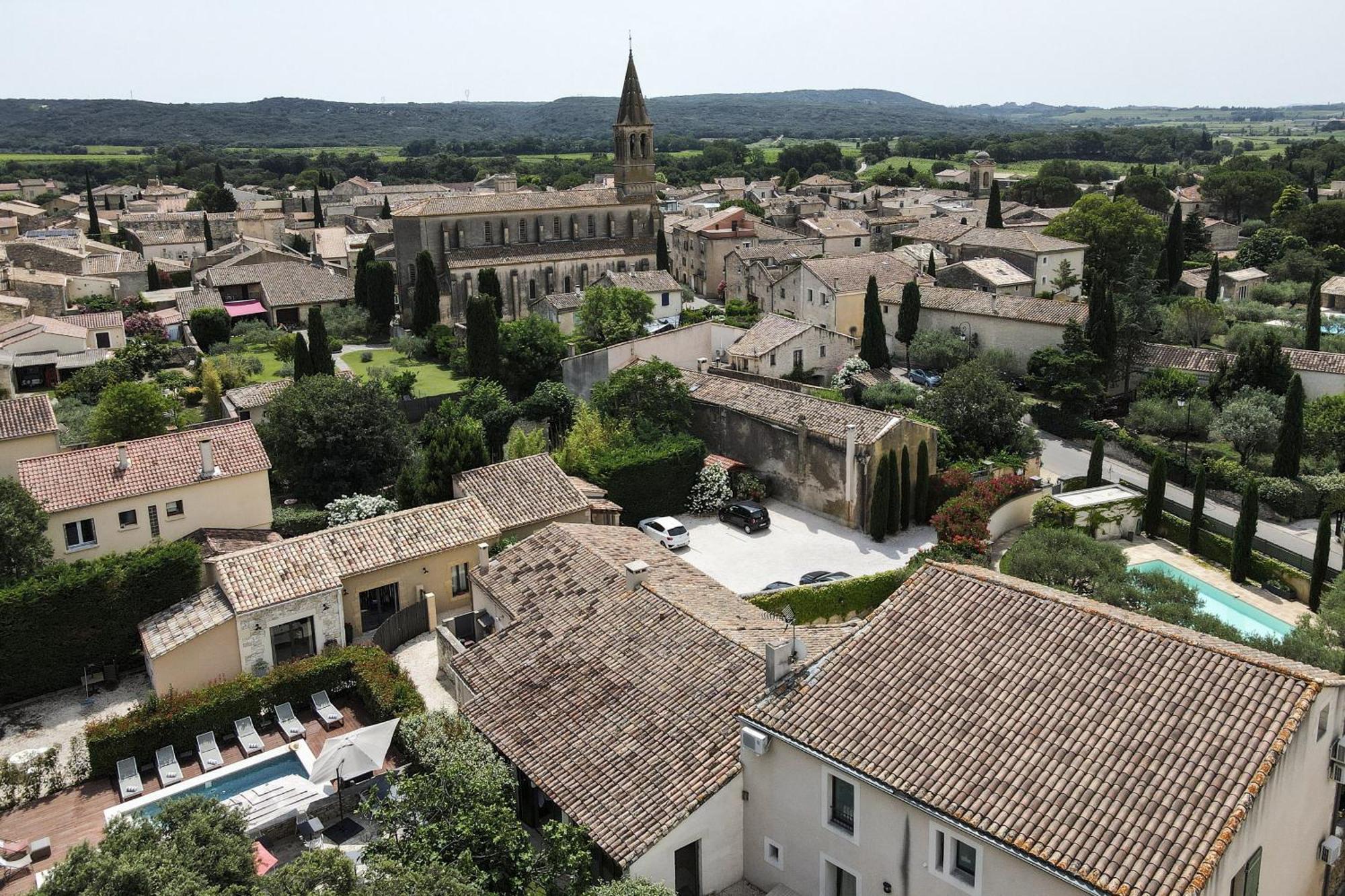 La Belle Vie Hotel Saint-Hilaire-d'Ozilhan Luaran gambar