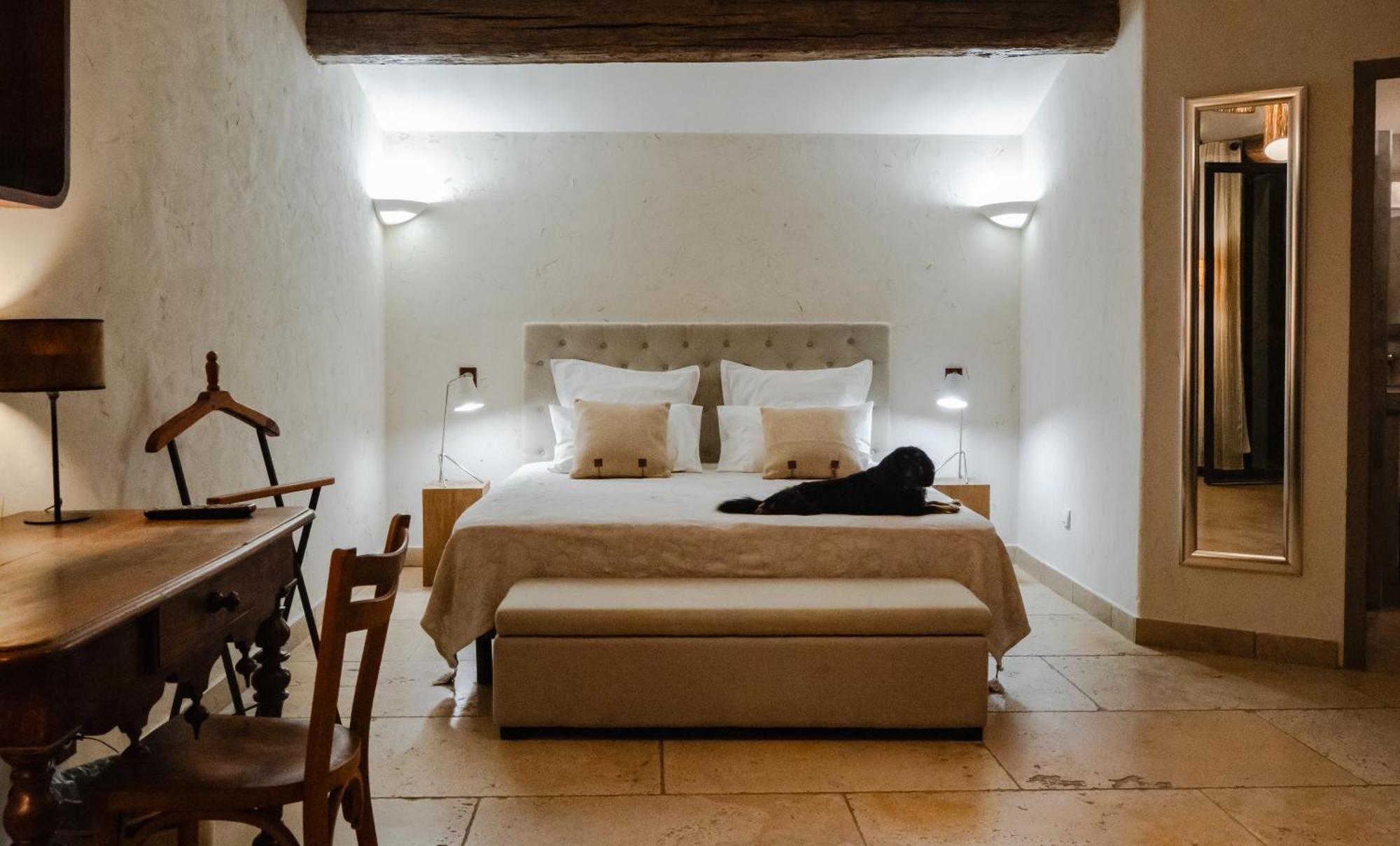 La Belle Vie Hotel Saint-Hilaire-d'Ozilhan Luaran gambar